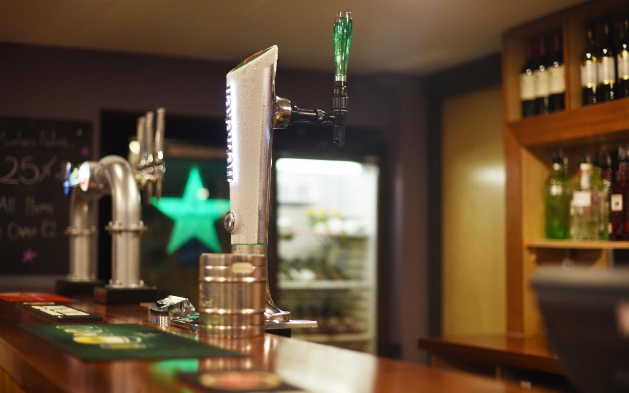 The Waterside Hotel And Leisure Club マンチェスター エクステリア 写真
